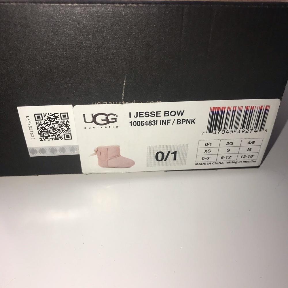 Baby Authentic girl Infant UGGs boots Light Pink, size 0/1 (0-6 months) - Picture 7 of 8